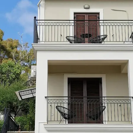 Clio Holiday home